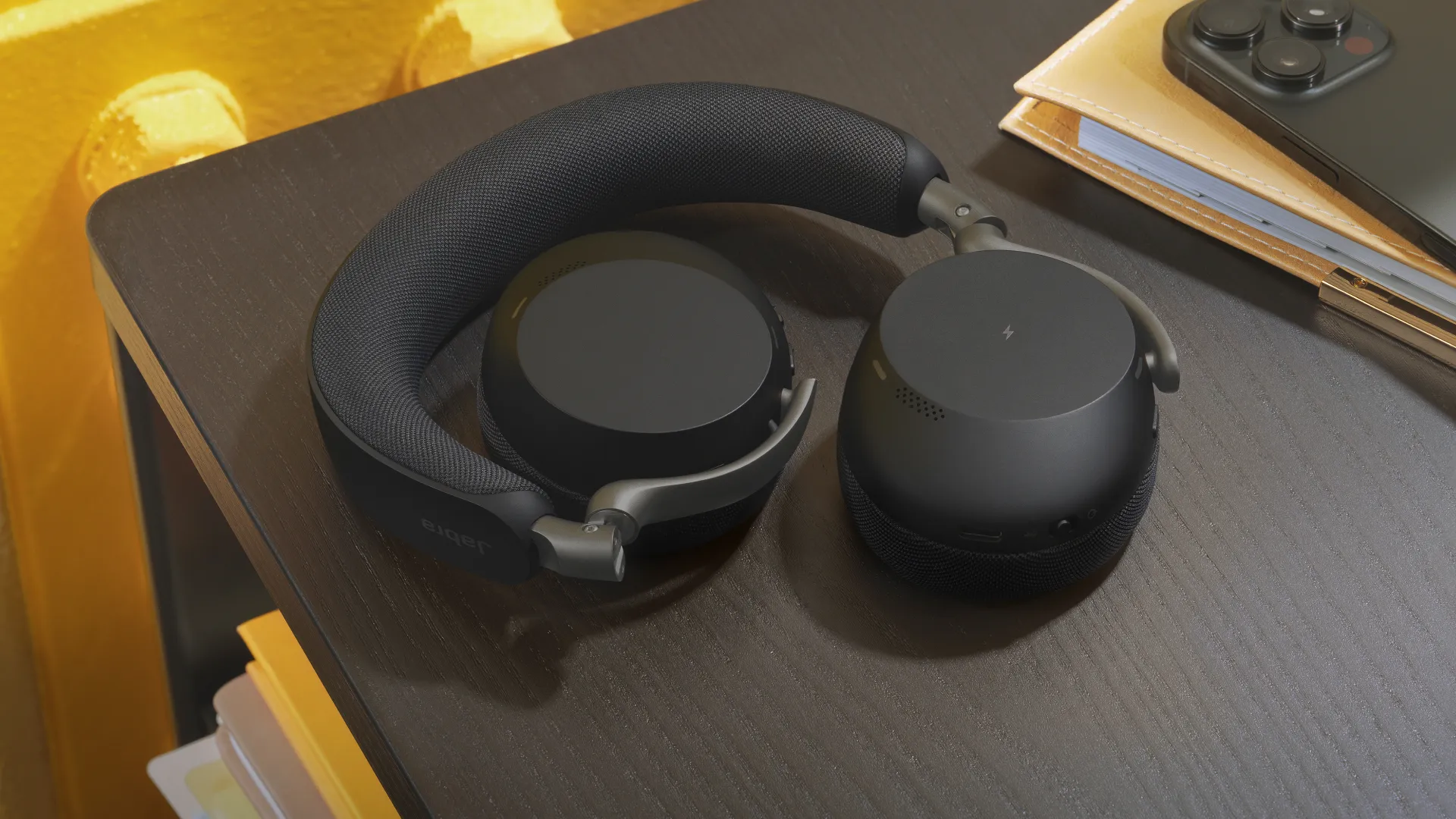 Jabra Evolve3 75 UC met Link 390c USB-C adapter - SynFore