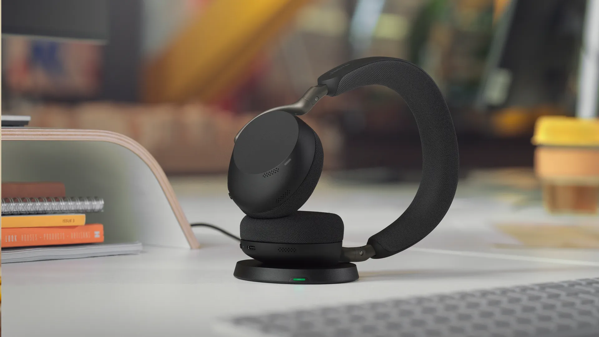 Jabra Evolve3 75 UC met Link 390c USB-C adapter - SynFore